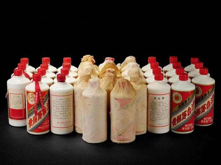 临翔日照岚山回收酒价格哪里回收(附近上门回收茅台酒）?